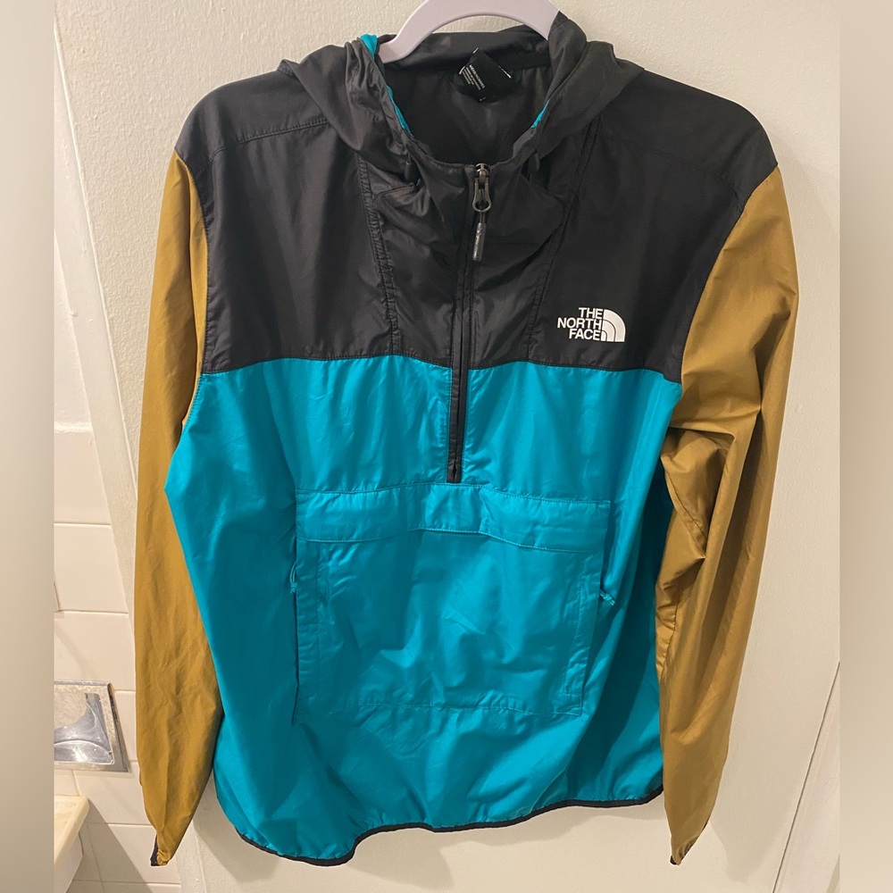 Men’s North Face Windbreaker